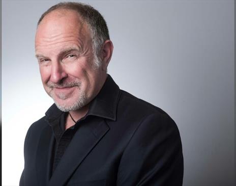 Simon Evans: Simon Evans is Staring at the Sun