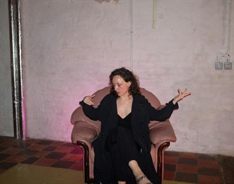 Laura Groves