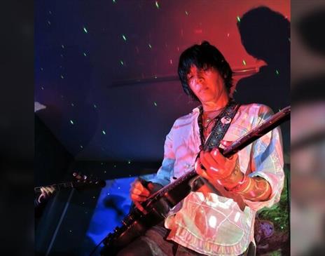 Acidfest: Brighton Psych Night At The Bee's Mouth