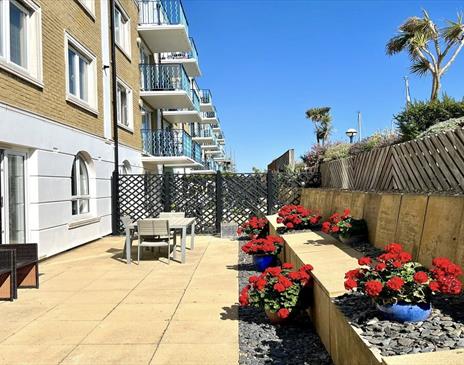Marina Waves Holiday Apartment