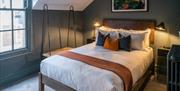 Double bedroom.