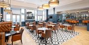 DoubleTree by Hilton Brighton Metropole - bar