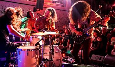 Minami Deutsch + Floral Image