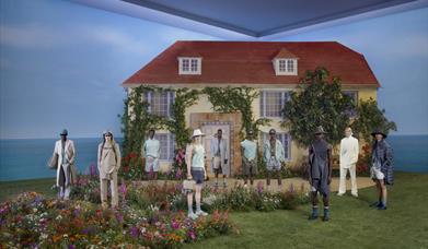 Bring No Clothes: Bloomsbury and Fashion