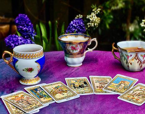 The Tea & Tarot Experience
