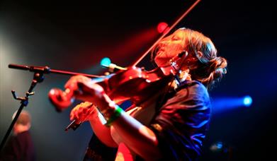 Eliza Carthy & The Restitution