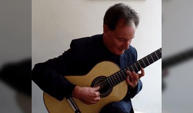 Paul Gregory: Guitar Recital