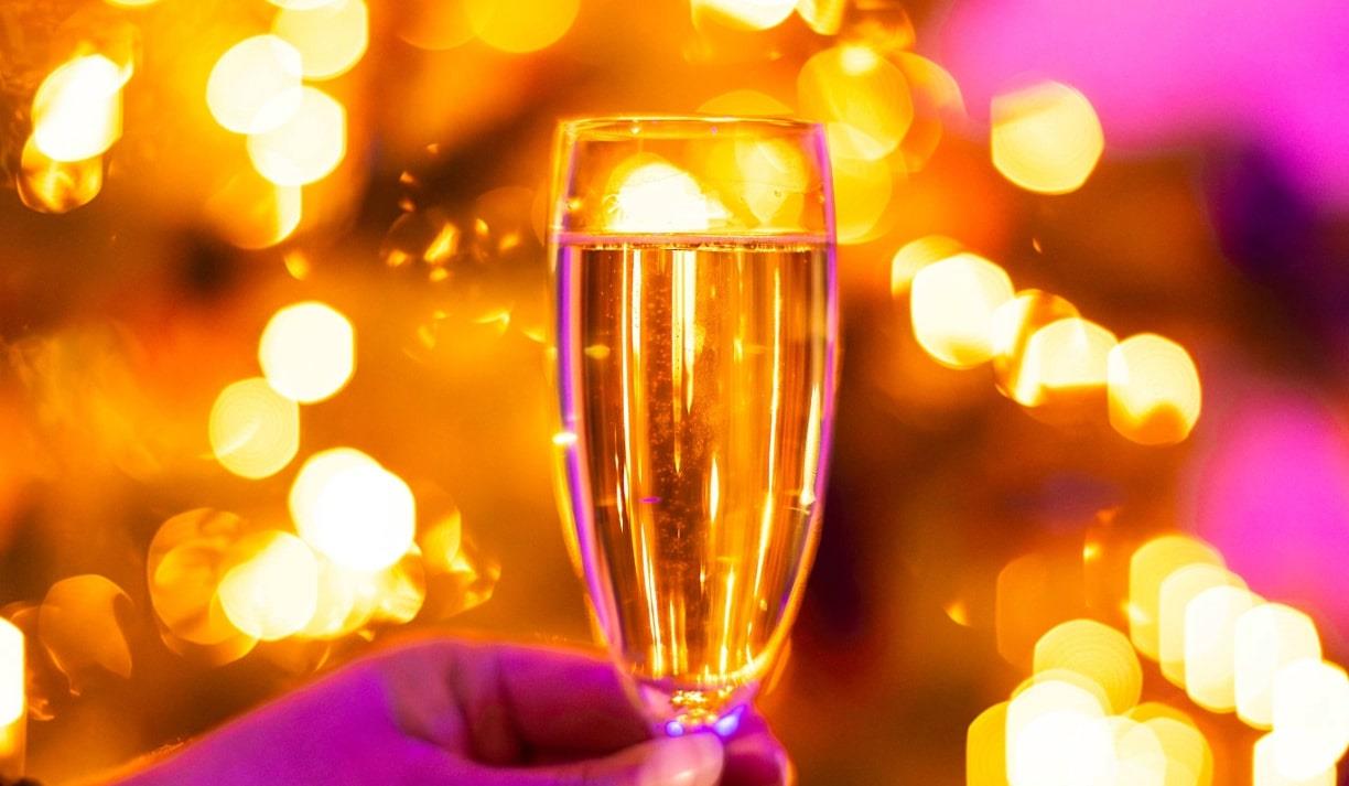 A glass of fizz at Sea Lanes Brighton. A glass of fizz at Sea Lanes Brighton.