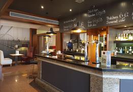 Gourmet Bar & Restaurant at Novotel Bristol