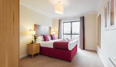 Premier Suites Bristol Redcliffe bedroom

