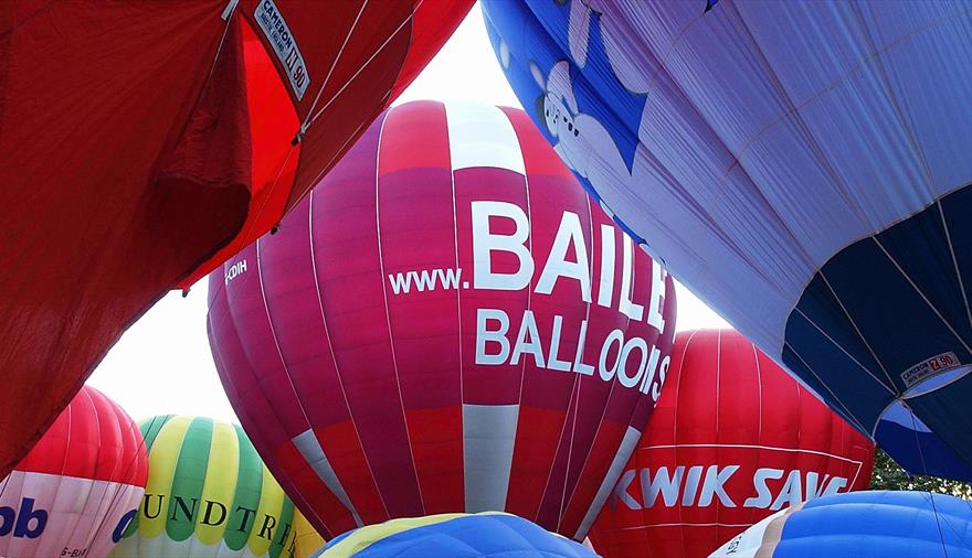 Bailey Balloons Bristol Team Building