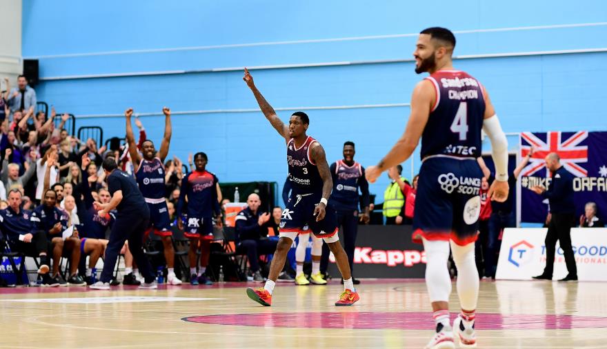 Bristol Flyers v Leicester Riders at SGS College Arena
