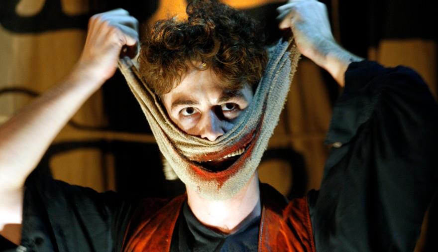 Online Stream: The Grinning Man by Bristol Old Vic
