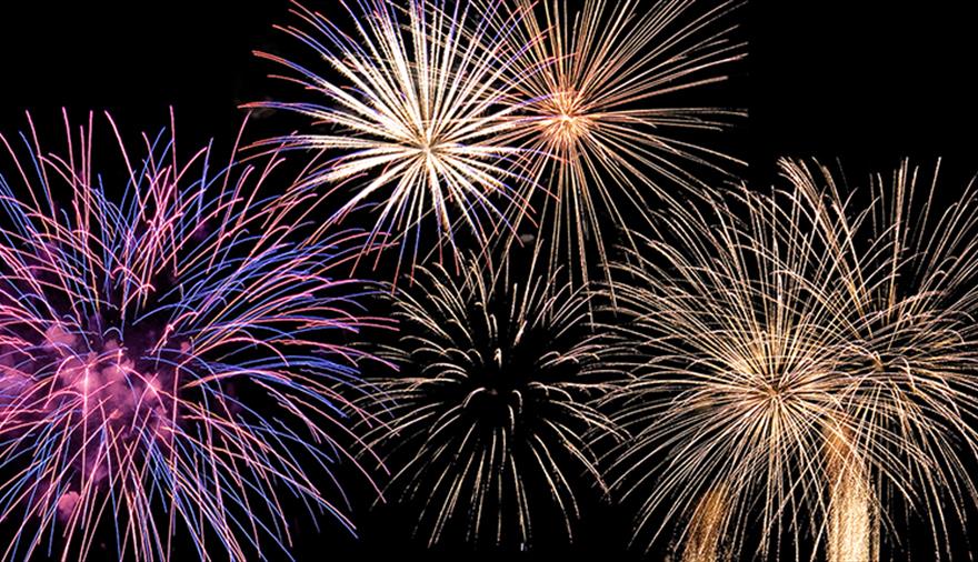 Benger Blaze 2019 - Sutton Benger Bonfire and Fireworks display