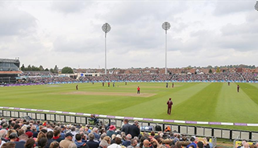 Pakistan v Sri Lanka - 2019 ICC World Cup game at The County Ground