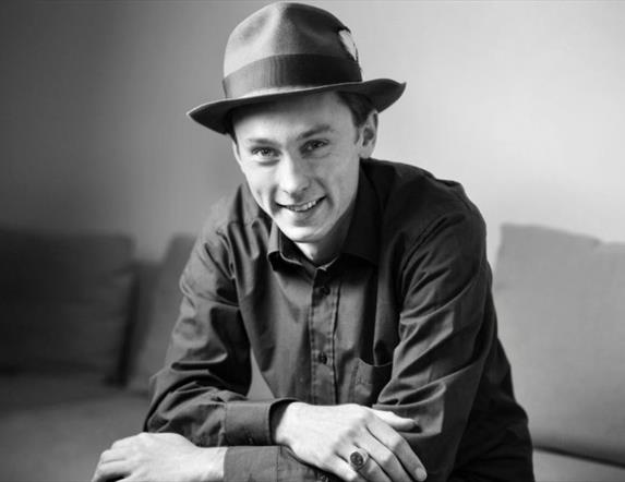 Black and White picture of David Lyttle