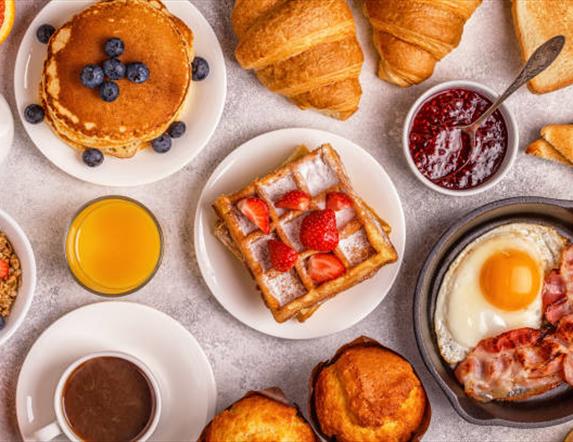 Stock photo of brunch, credit to iStock images.