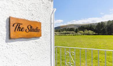 Benone Getaways - The Studio