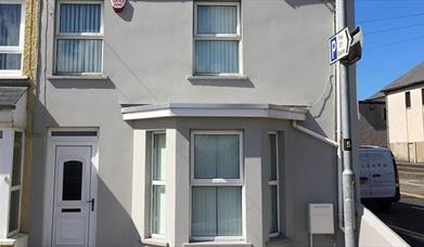 37 Enfield Street