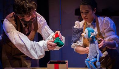Picture from the stageplay of the elves and the shoemaker.