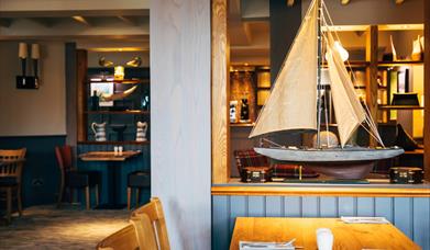 the sandpiper bistro interior 