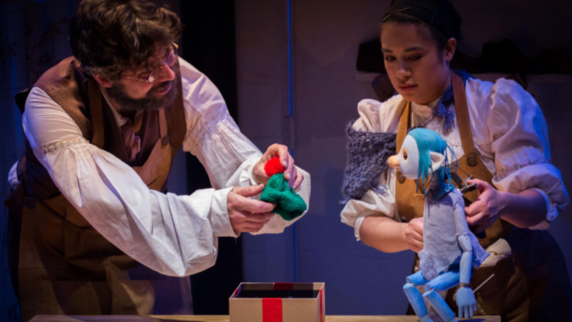 Picture from the stageplay of the elves and the shoemaker.