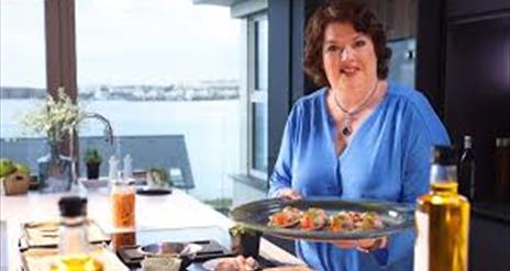 Paula McIntyre