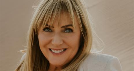Picture of performer Frances Black