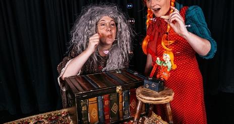 Granny D(oherty)and her grand-daughter, called Wee Girl