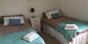 twin bedroom
