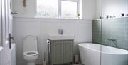 3 bedroom
2 bathroom