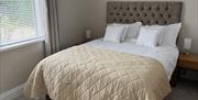 Bedroom with king size bed