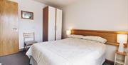 double bedroom at No. 4 Strathroy Mews