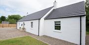 Tillie's Cottage Ballycastle - Exterior Close Up
