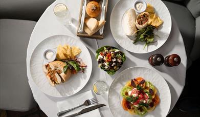 Summer stay and Dine