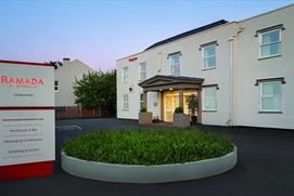 Ramada by Wyndham Cheltenham - Exterior