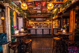 Gin & Juice interior