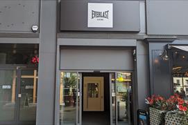 Everlast Fitness Club exterior