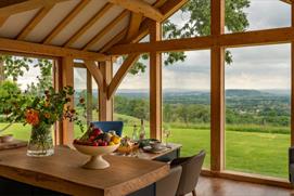 Dryhill Cottage dining room view
