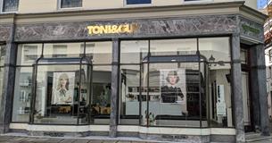 Toni & Guy exterior