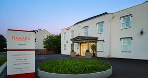 Ramada by Wyndham Cheltenham - Exterior