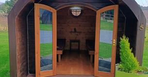 StarGlamping Pod Outside