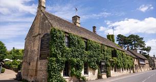 The Wheatsheaf Inn exterior