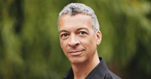 A headshot of singer Roderick Williams