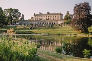 Cowley Manor exterior and grounds
