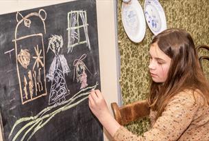 Children's Craft Drop In: Cress Heads at Holst Victorian House