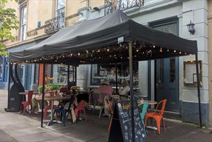 Chaplais Kitchen exterior and outdoor seating