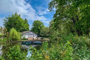 Boathouse Cafe Pittville Park Cheltenham