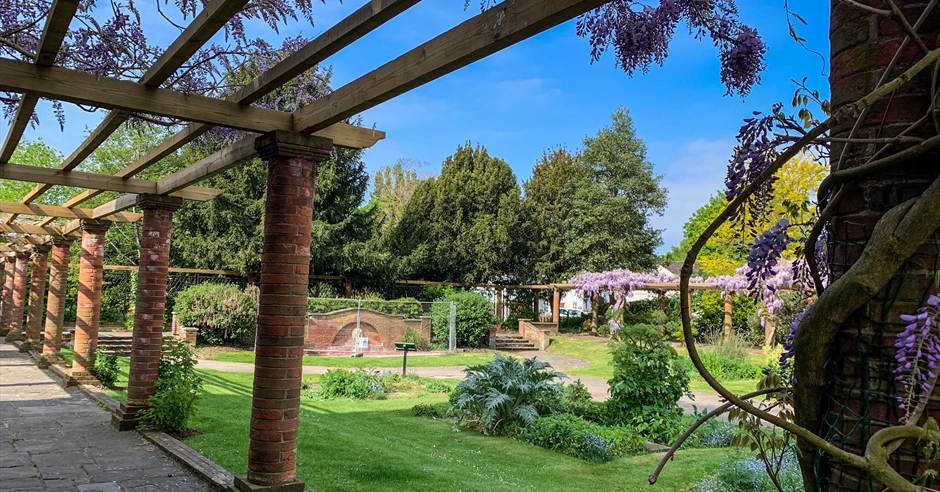 Sandford Park Things Cheltenham 2021