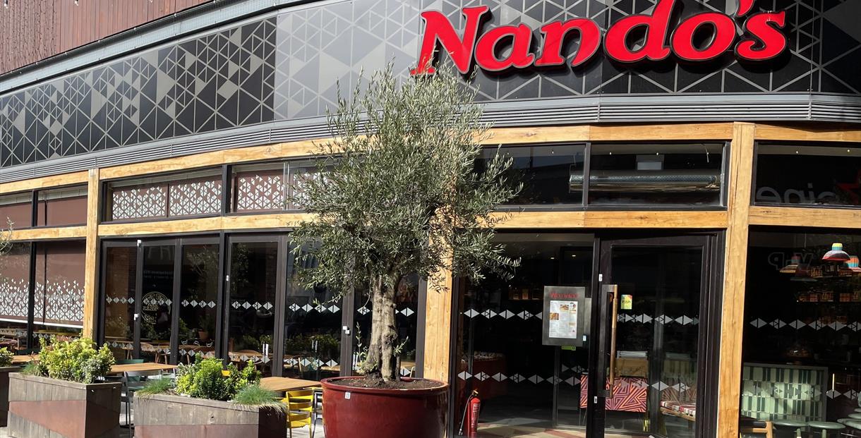 Nando's exterior